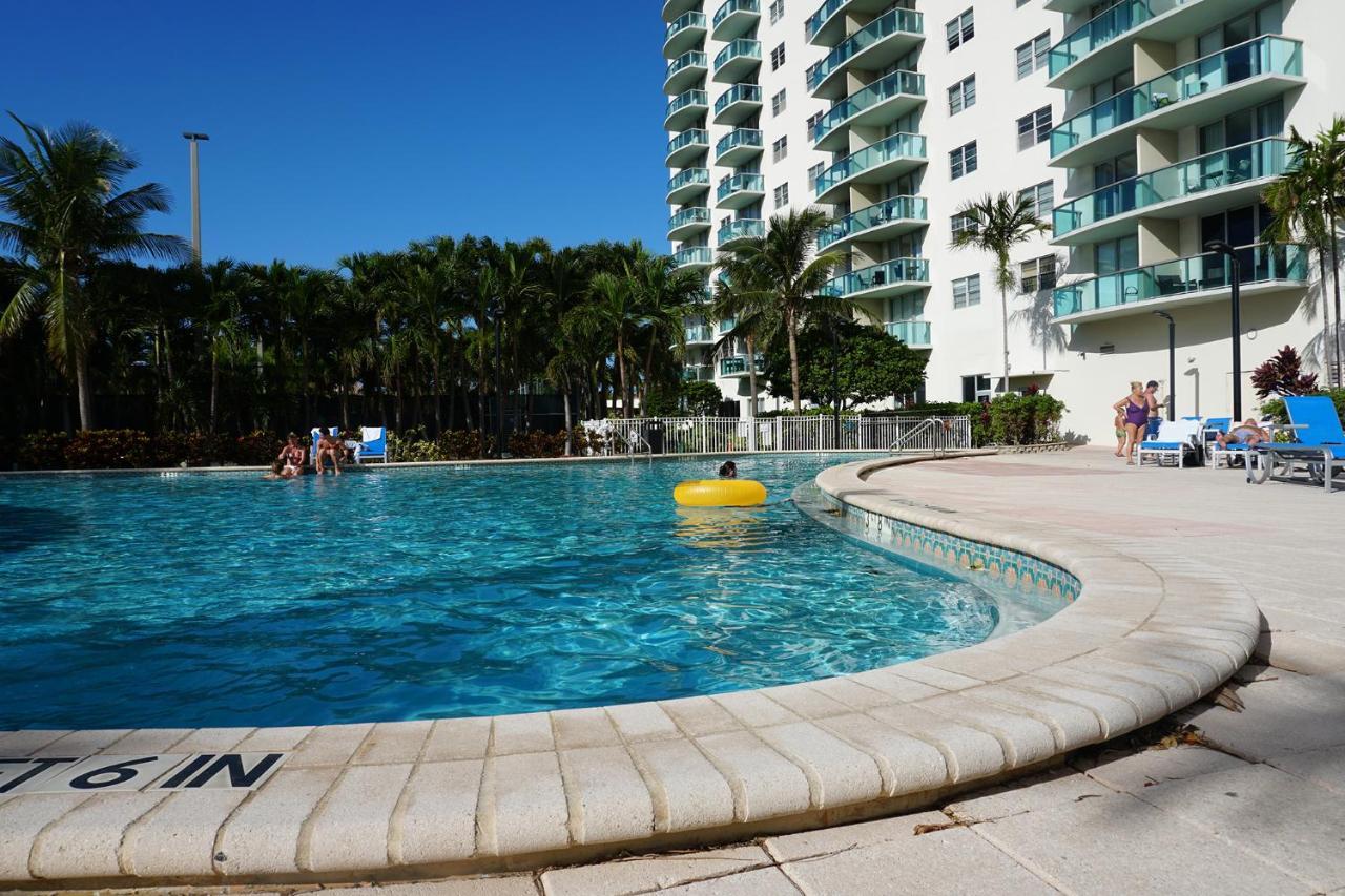 Sunny Isles Apartment Sunny Isles Beach Extérieur photo