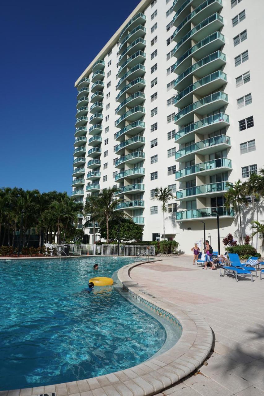 Sunny Isles Apartment Sunny Isles Beach Extérieur photo